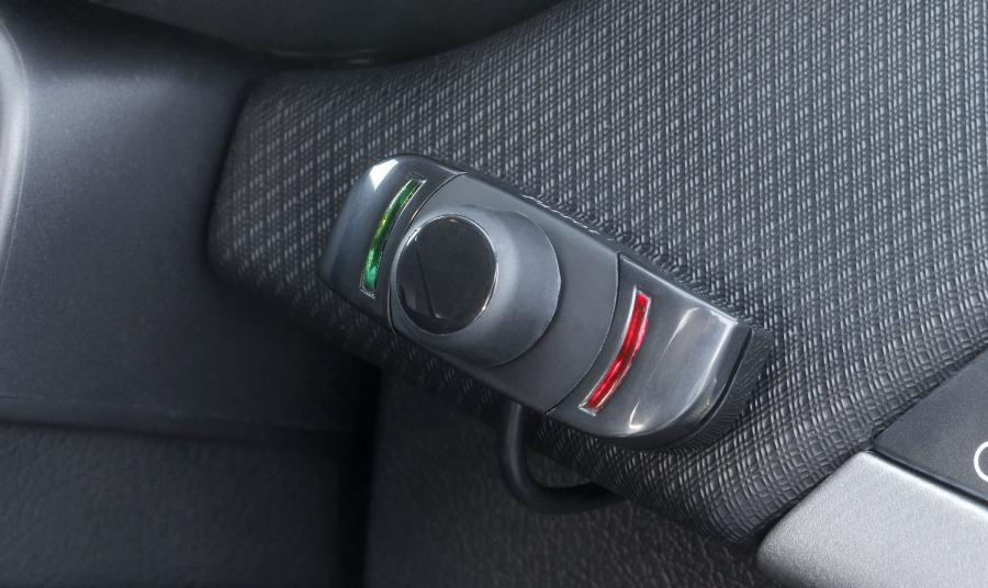 Peugeot 207 Van Sports Accessory Pack 2008 года  (фото 2 из 38)